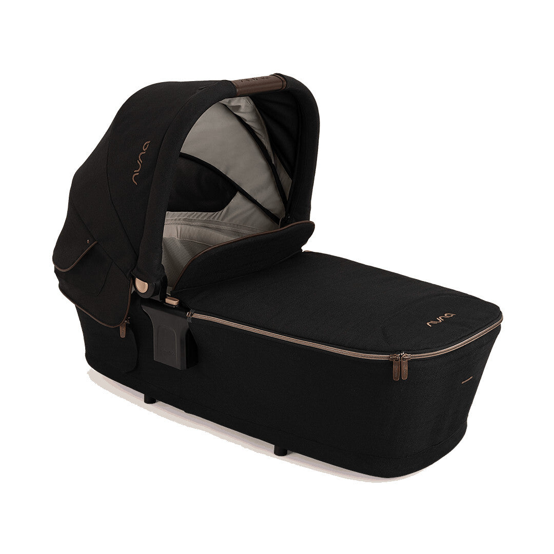 Pachet carucior 3 in 1 Nuna Ixxa cu scoica Pipa urbn