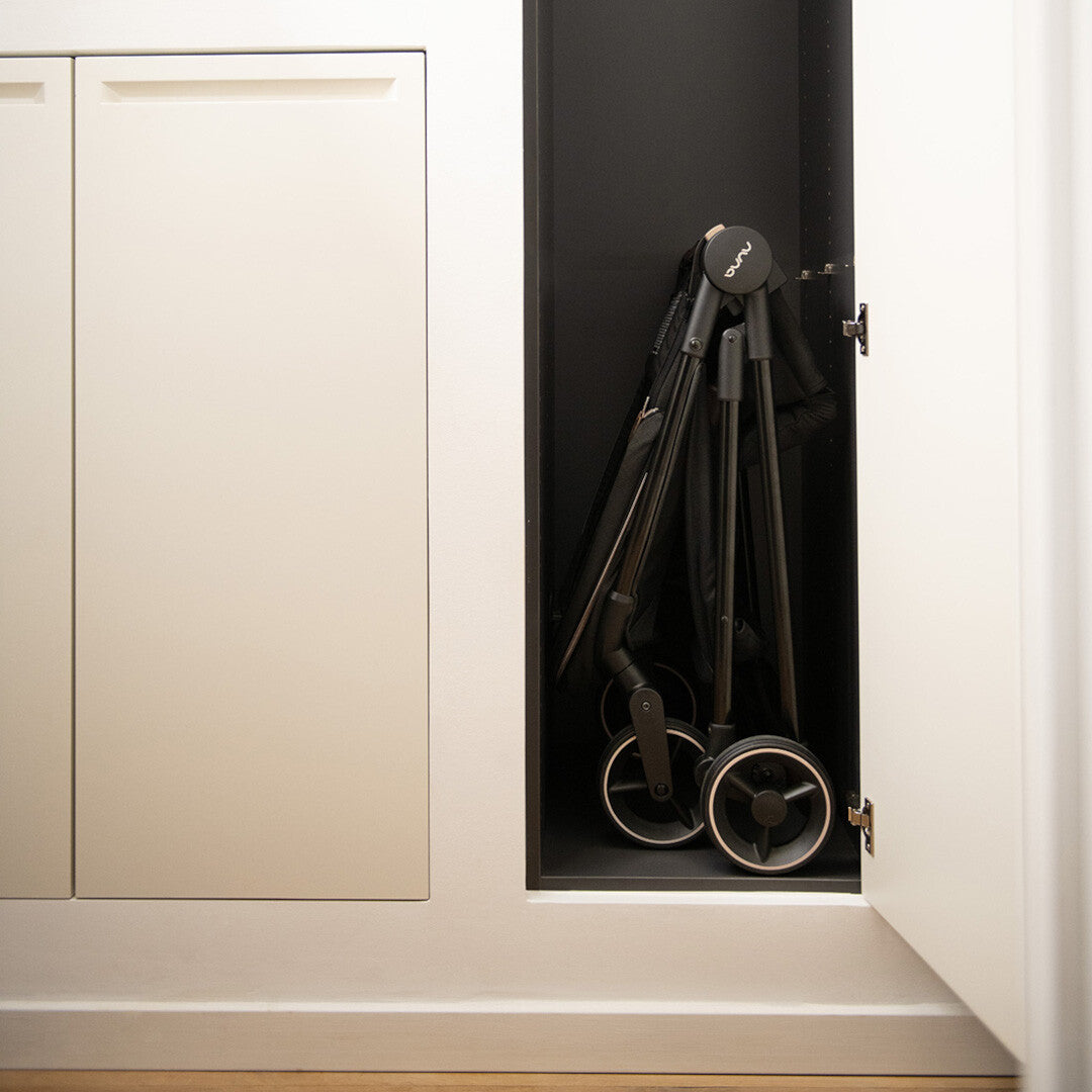 Pachet carucior 3 in 1 Nuna Ixxa cu scoica Pipa urbn