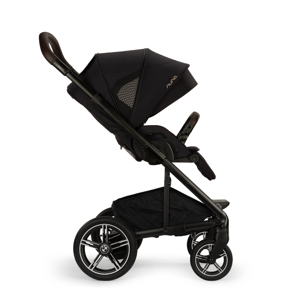 Carucior 2 in 1 Nuna x BMW Mixx