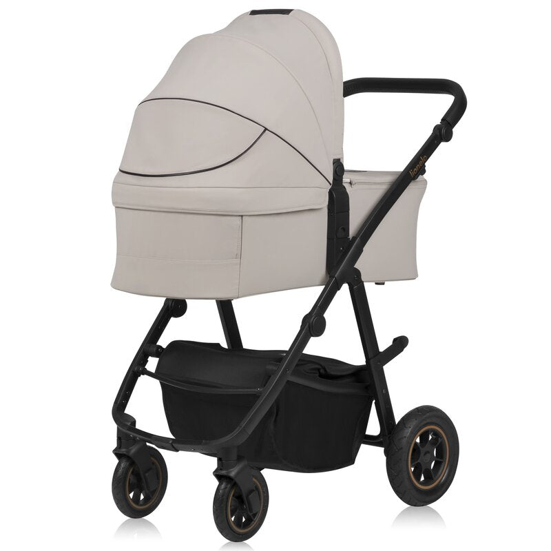 Carucior 3 in 1, Lionelo, Amber Plus, Cadru aluminiu, Cu landou intarit si salteluta moale, Cu scoica auto testata ADAC, Reversibil, Maner ajustabil, Cu accesorii, Cu ventilatie panoramica 3D, Pana la 22 kg, EN1888-1, EN1888-2, EN1466, ECE R129, Bej