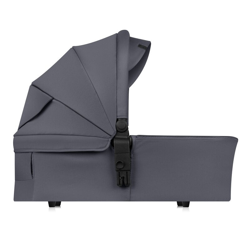 Carucior 3 in 1, Lionelo, Amber Plus, Cadru aluminiu, Cu landou intarit si salteluta moale, Cu scoica auto testata ADAC, Reversibil, Maner ajustabil, Cu accesorii, Cu ventilatie panoramica 3D, Pana la 22 kg, EN1888-1, EN1888-2, EN1466, ECE R129, Gri