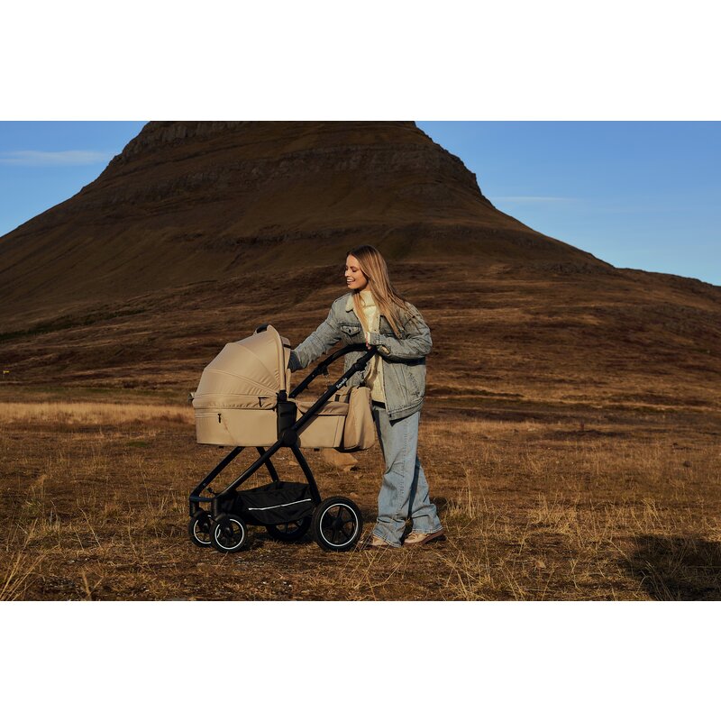 Carucior 3 in 1, Lionelo, Meril, Cu landou de dimensiune XL, Reversibil, Cu scoica auto testata ADAC, Cu accesorii, Pana la 22 kg, Conform cu EN1888-1 EN1888-2, EN1466, Gri