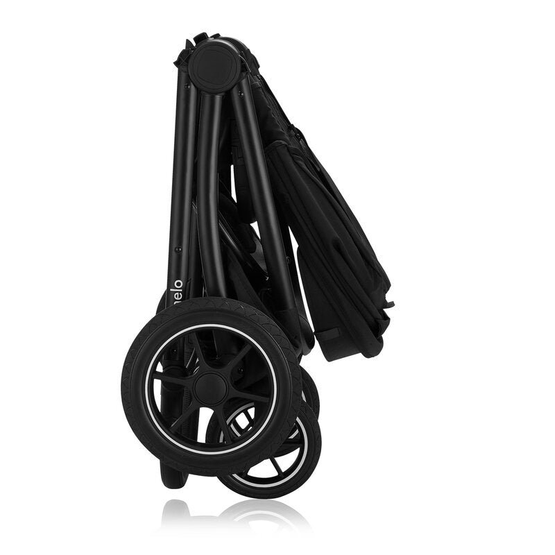 Carucior 3 in 1, Lionelo, Meril, Cu landou de dimensiune XL, Reversibil, Cu scoica auto testata ADAC, Cu accesorii, Pana la 22 kg, Conform cu EN1888-1 EN1888-2, EN1466, Negru