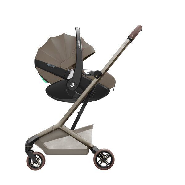 Carucior Maxi-Cosi Fame Cabin Ultra-Compact, 0 luni - 4 ani, 0 - 22 kg