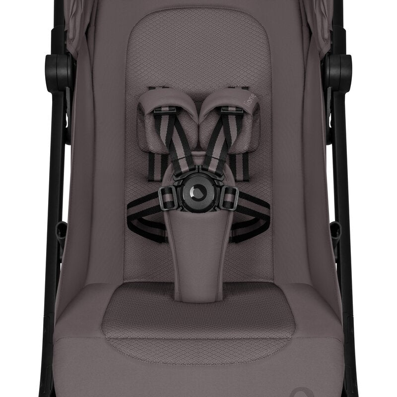 Carucior sport, Lionelo, Sia, 5.9 kg, Ultracompact, Pliere rapida cu o mana, Copertina UPF50+, Plasa de tantari si suport pentru biberon incluse, 6-48 luni, Sustine 22 kg, Bej Taupe