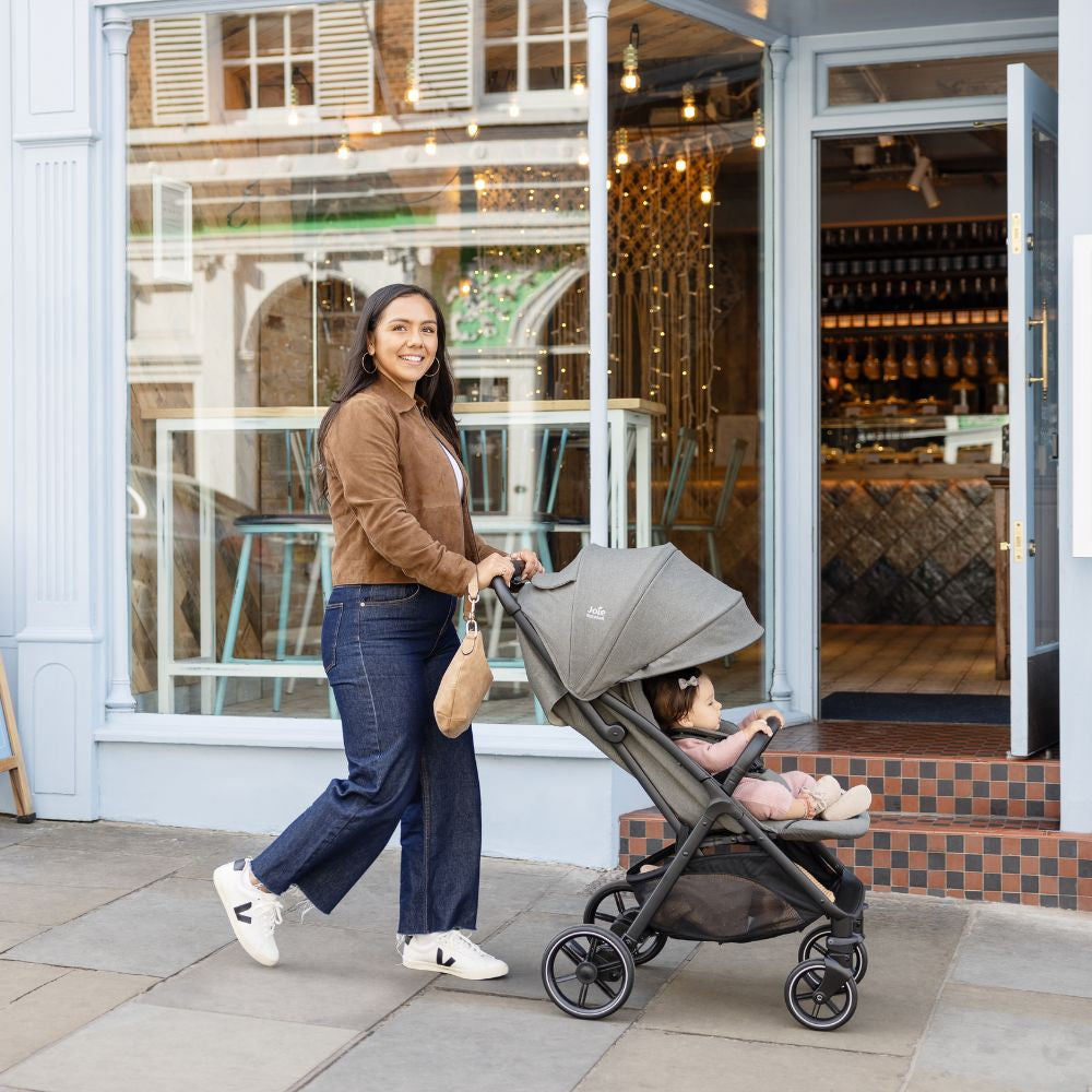 Joie - Carucior ultracompact Parcel LX, nastere - 22 kg
