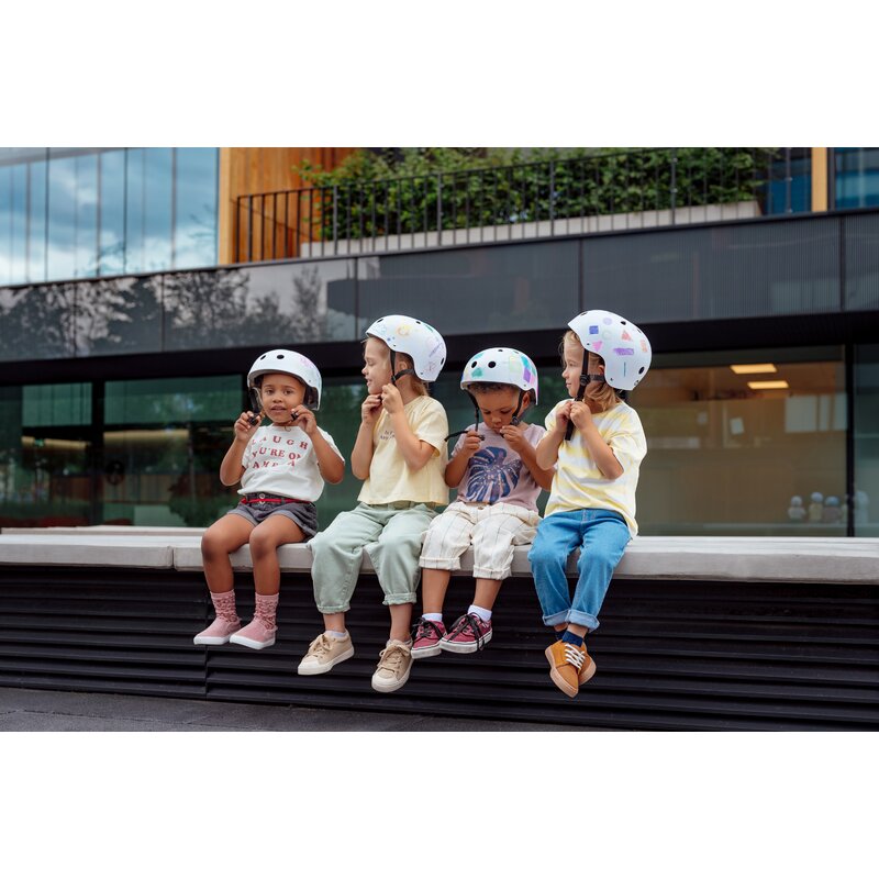 Casca pentru copii, Lionelo, Reglabila 50-56 cm, Din ABS si EPS, Conform cu standardul EN1078, Bej