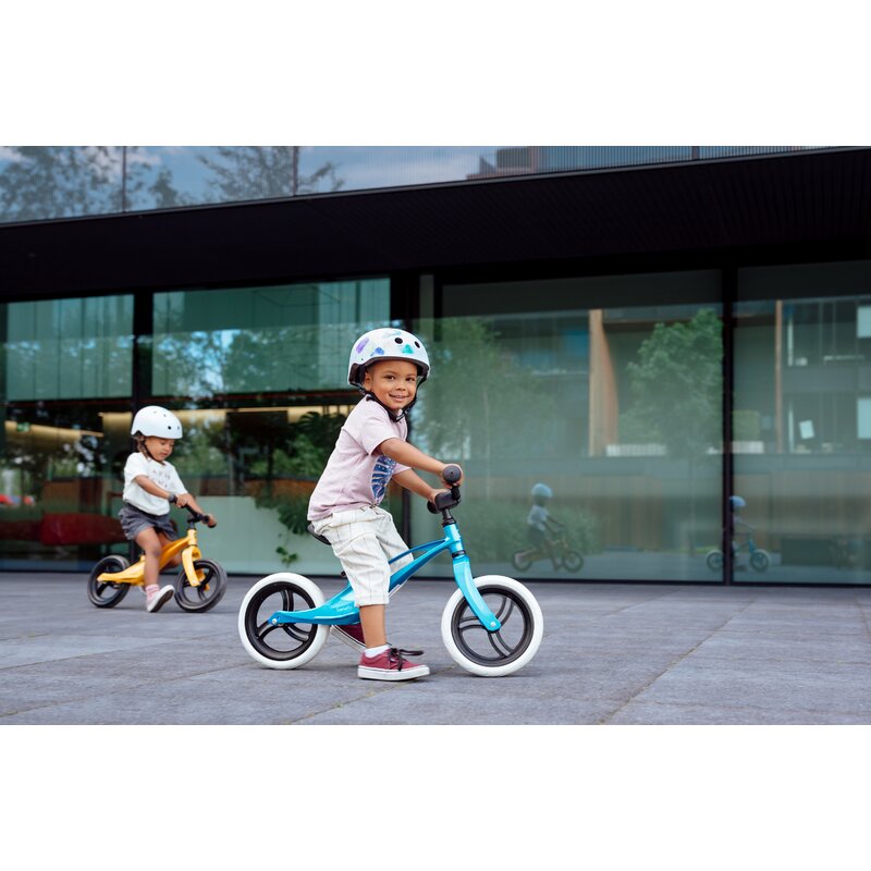 Casca pentru copii, Lionelo, Reglabila 50-56 cm, Din ABS si EPS, Conform cu standardul EN1078, Bej