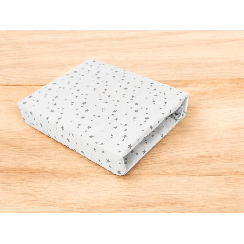 Cearceaf cu elastic, MimiNu, Pentru patut co-sleeper, Aurora, Dimensiune 76 x 43 cm, Din bumbac certificat Oeko Tex Standard 100, Mini Gray Stars