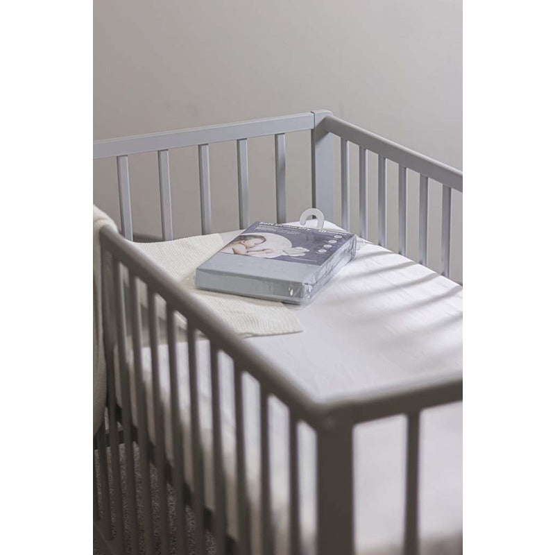 Cearceaf cu elastic, Petite&Mars, Soft Dream Dry, Impermeabil, Lavabil la masina pana la 95 de garde, 120x60 cm, Gri