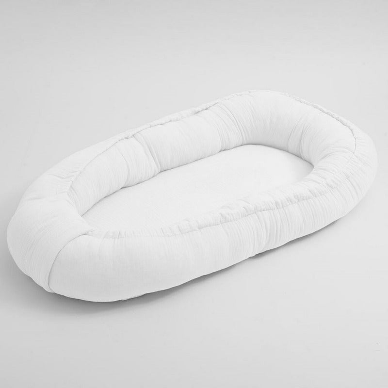 Baby nest New Baby Muselina 80x50 cm, Alb – vedere oblică