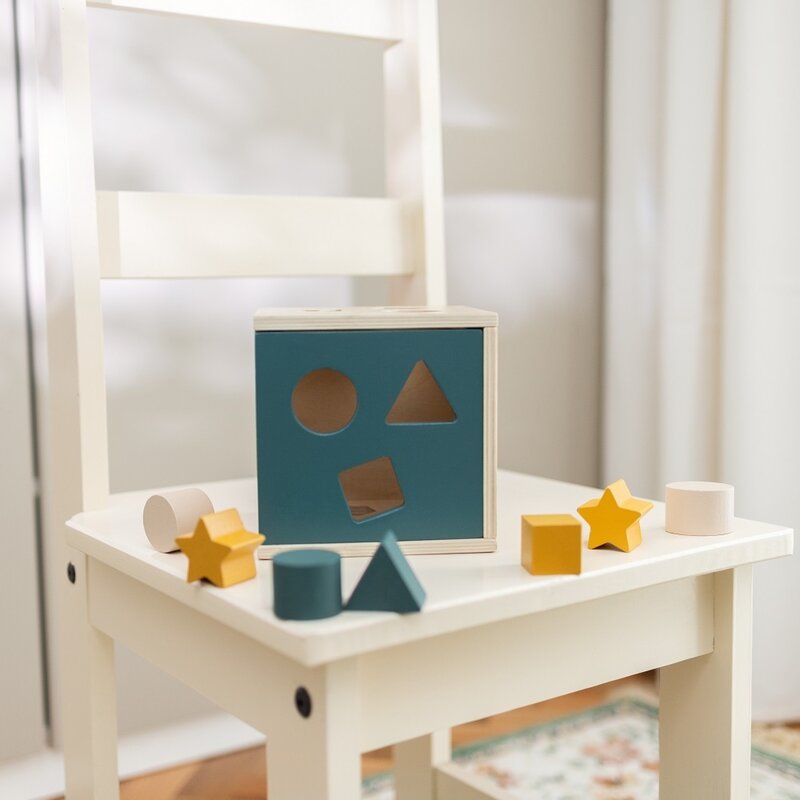 Cub de activitati din lemn Petite&Mars Gravity Wood of Mars 12 piese
