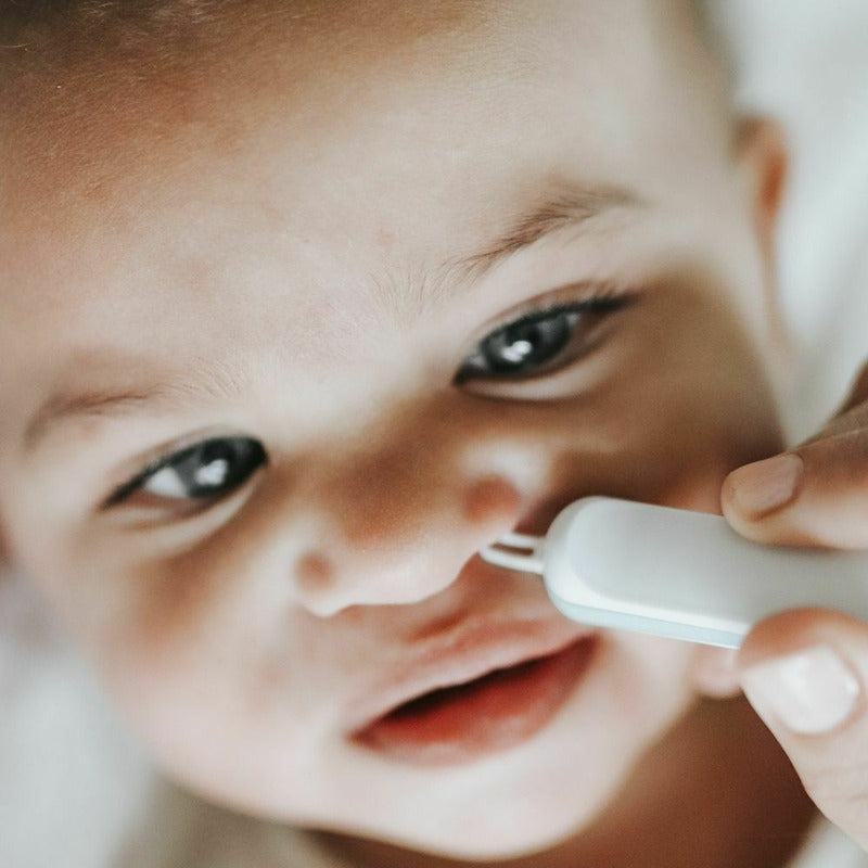 Dispozitiv de curatare, Fridababy, Multifunctional, Cu 4 capete, Pentru unghii, mucoasa nazala, urechi si alte parti ale corpului, Reutilizabil, 0 luni+