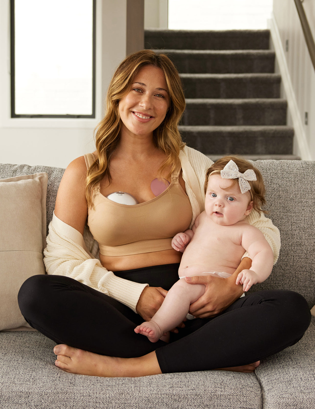 Masajer Lactatie Hands-Free Momcozy cu Incalzire si Vibratie IPX7 Silicon