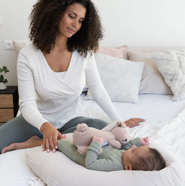 Pernă Doomoo Comfy Big Tetra 3în1 Bumbac Organic Almond Gravide+Alaptare