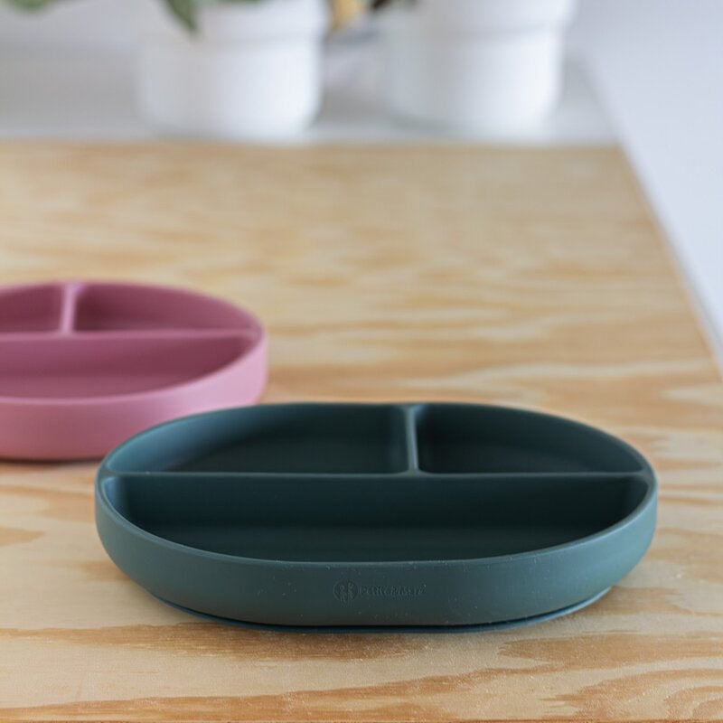 Farfurie compartimentata, Petite&Mars, Take&Match, Ovala, Cu ventuza si 3 compartimente, Silicon, Fara BPA, 630 ml, 6 luni+, Verde