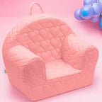 Fotoliu New Baby Hearts, 42x53 cm, Roz – fotoliul într-un decor cu baloane