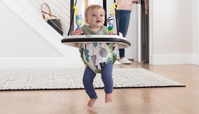 Graco Bumper Jumper Up  Away