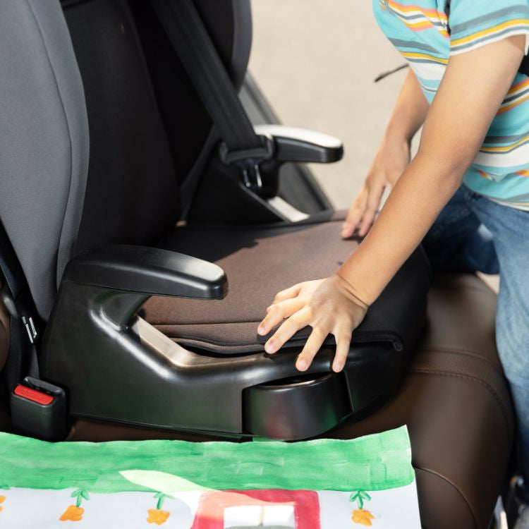 Scaun Auto Înălțător Graco Junior Maxi Midnight 100-150cm Certificat R129