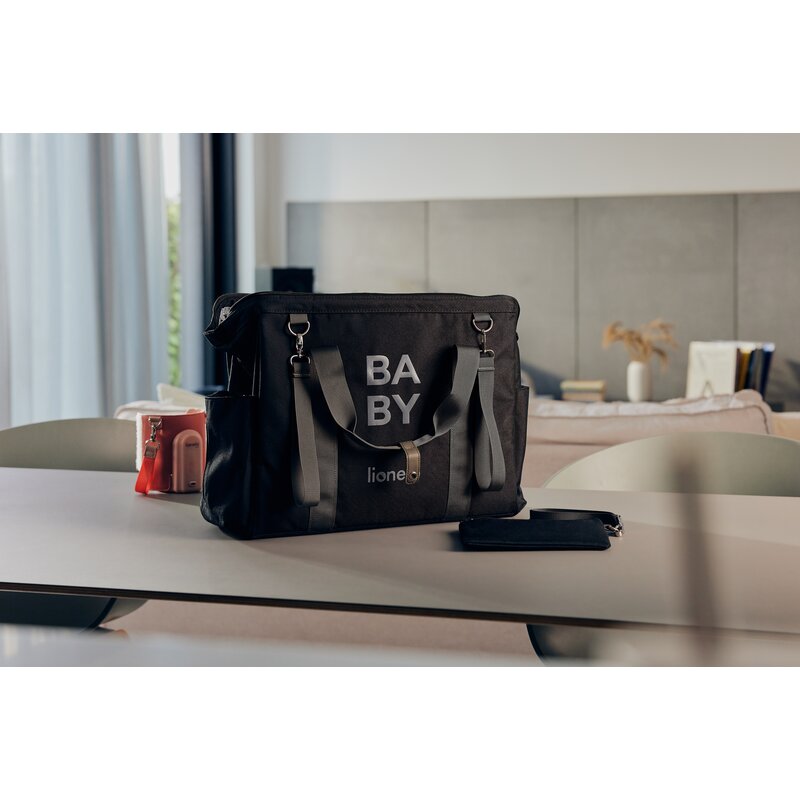Incalzitor Biberoane Portabil Lionelo ThermUp Go Evo cu Baterie, 5 Niveluri si Afisaj LCD