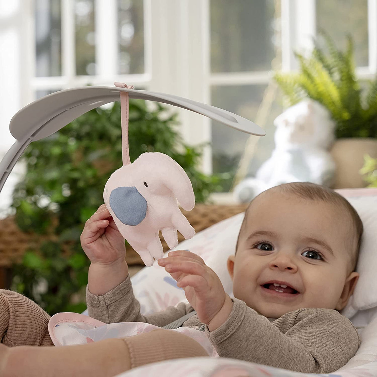 Ingenuity - Leagan si Balansoar Pink Cozy 3 in 1 Pink