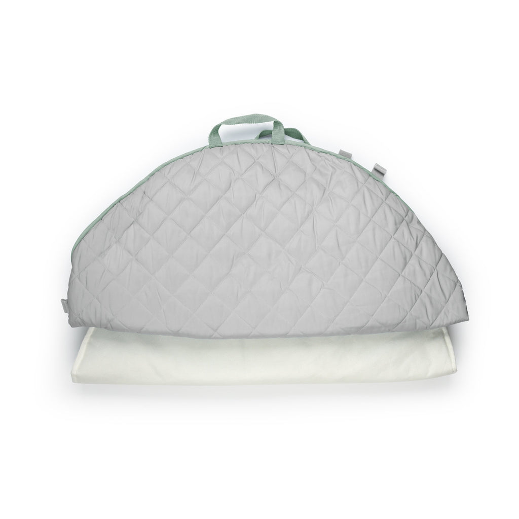 Ingenuity - Salteluta de activitati cu doua fete Cozy Spot
