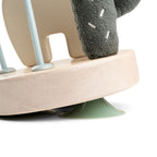 Insula de activitati StickStay Done by Deer Lalee Sand