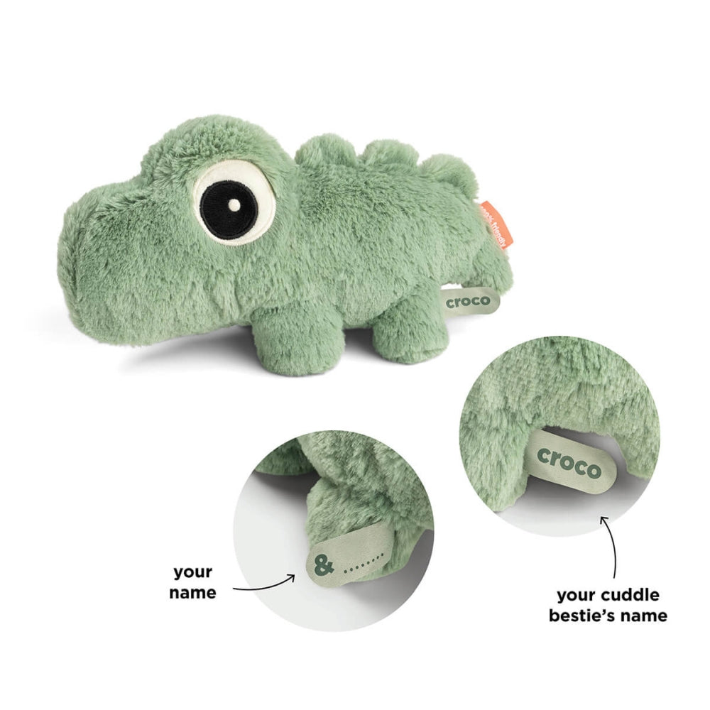 Jucărie de pluș Done by Deer Cuddle Bestie Croco eticheta personalizată