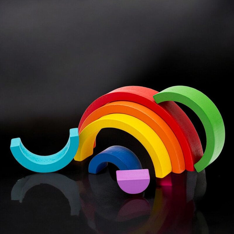 Jucarie pentru stivuire Montessori, Baby Mix, Curcubeu, Stimuleaza abilitatile motorii fine si coordonarea ochi-mana, Din lemn, 7 piese, 36 luni+