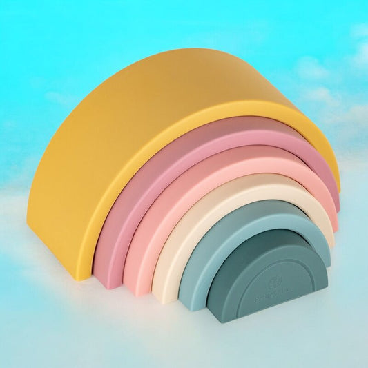 Jucarie pentru stivuire, Petite&Mars, Curcubeu, 14x7.5x5 cm, Silicon, Fara BPA, 6 piese, 12 luni+, Galben