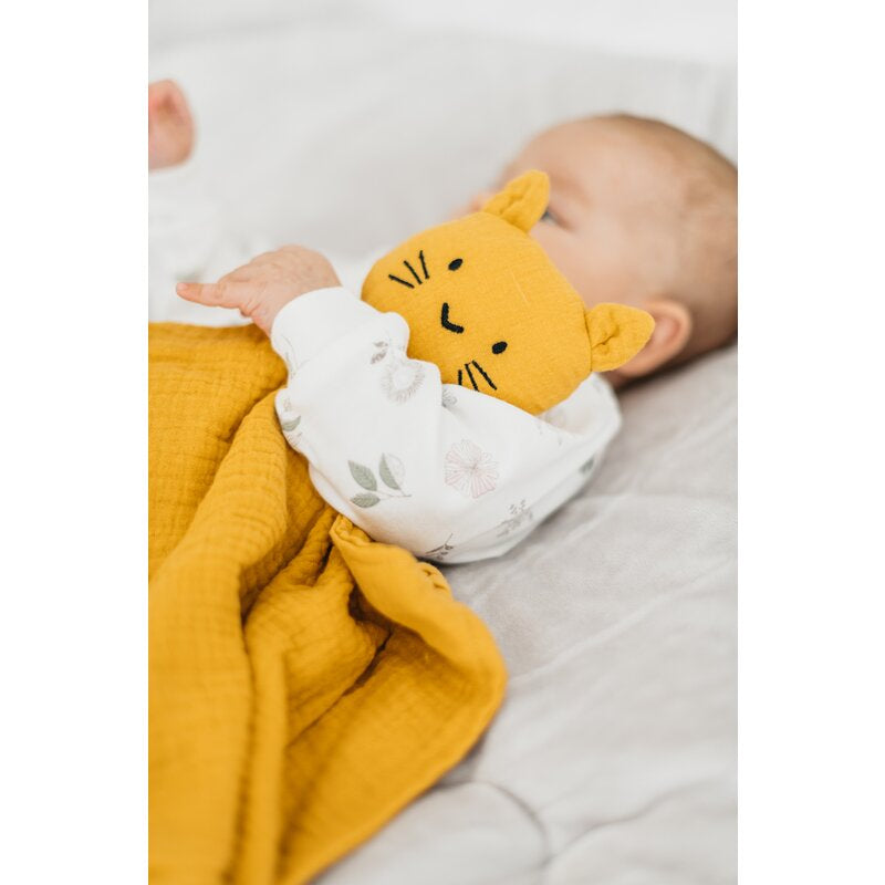 Jucarie textila, New Baby, Baby Cat, Pentru bebelusi, Moale, Din muselina, 100% bumbac,30x30 cm, Mustard