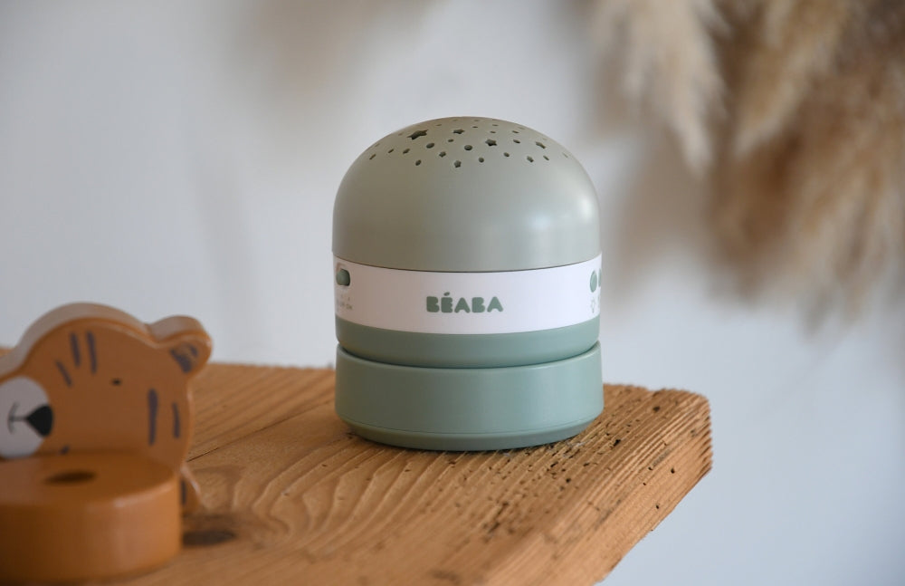 Lampa de veghe cu proiector Beaba Pixie Sage Green