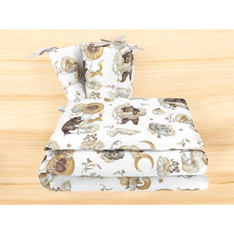 Lenjerie patut 3 piese, Qmini, Pentru patut 140x70 cm, Cu protectie laterala, Din bumbac certificat Oeko Tex Standard 100, Teddy Bear and Friends Beige