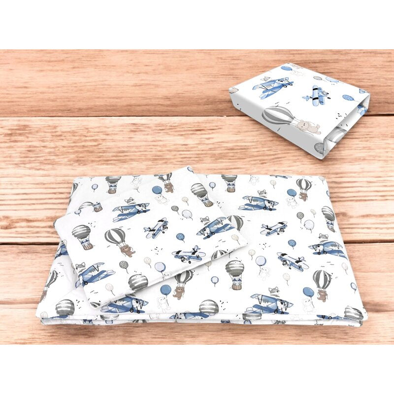 Lenjerie patut cu 3 piese, MimiNu, Cu cearceaf 120x60 cm, Pilota, Pernuta, Din bumbac certificat Oeko Tex Standard 100, Blue Plane