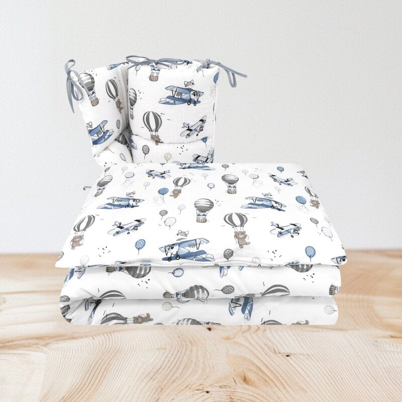 Lenjerie patut cu 3 piese, MimiNu, Pentru patut 120x60 cm, Cu protectie laterala, Din bumbac certificat Oeko Tex Standard 100, Blue Plane