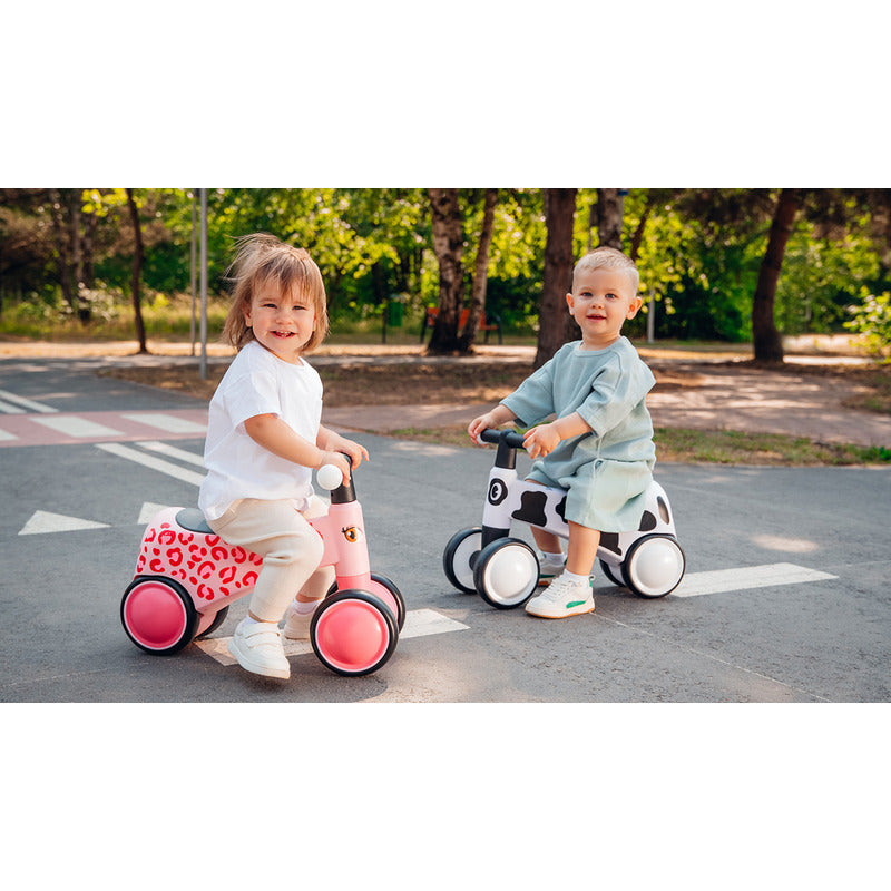 Bicicleta fara pedale, Lionelo, Sammy, Cu 4 roti, Din spuma EVA, Stabila, Manere moi, antiderapante, 12- 36 luni, Greutate maxima suportata 25 kg, Certificata EN 71-1:2014, EN 71-2:2011, EN 71-3:2019, Alb