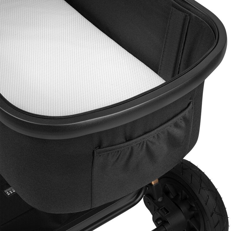Carucior 3 in 1 Lionelo Amber, Negru Onyx