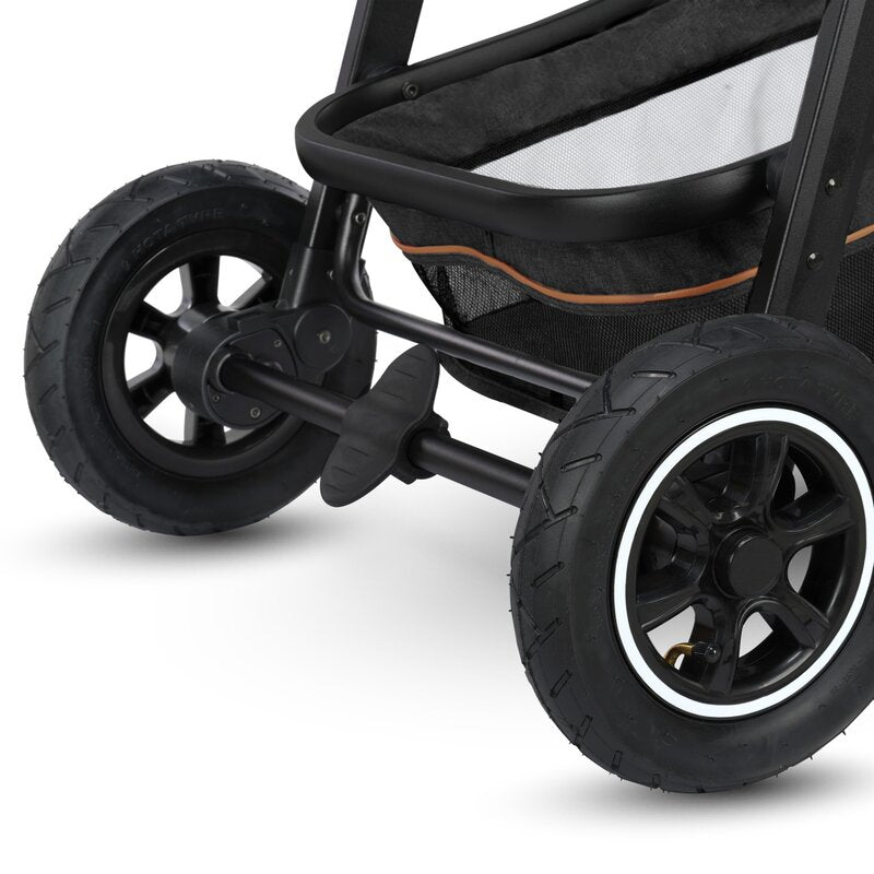 Carucior 3 in 1, Lionelo, Amber, Cadru aluminiu, Cu landou intarit si salteluta moale, Cu scoica auto testata ADAC, Reversibil, Cu accesorii, Geanta parinti, Pana la 22 kg, Gri Inchis