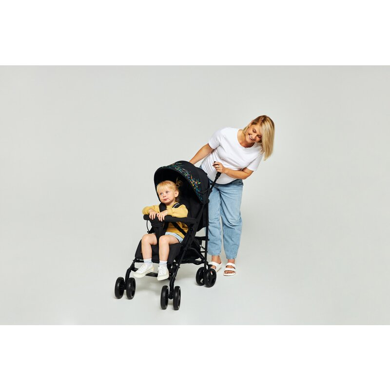 Carucior sport compact, Lionelo, Irma, Spatar reglabil in 4 pozitii, Suport picioare reglabil, Manere rotative, Pliere tip umbrela, 6- 36 luni, Pana la 15 kg, Conform cu EN1888-1:2018, Roz