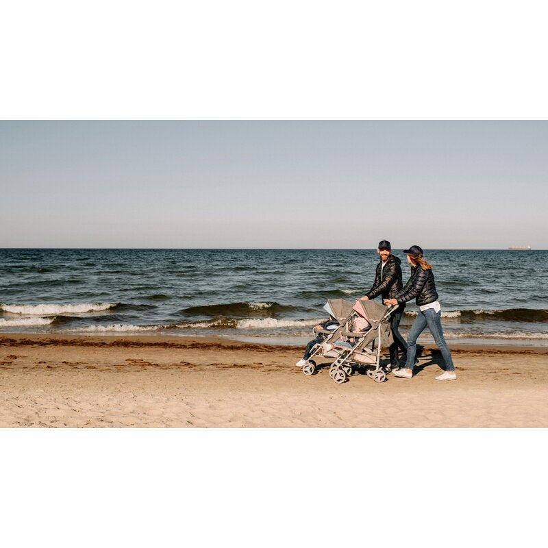 Carucior sport compact, Lionelo, Irma, Spatar reglabil in 4 pozitii, Suport picioare reglabil, Manere rotative, Pliere tip umbrela, 6- 36 luni, Pana la 15 kg, Conform cu EN1888-1:2018, Negru