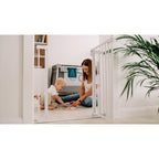 Poartă de siguranță Lionelo Truus Slim Black Carbon Natural – poartă în interior în altă culoare