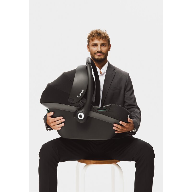 Scoica auto Lionelo Astrid i-Size Negru/Gri