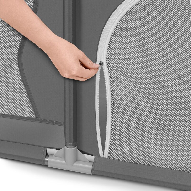 Tarc de joaca copii, Lionelo, Willow, 127 x 187 cm, Pliere compacta, Include geanta de transport, Din plasa, Cu doua intrari laterale si fermoar, Cu ventuze pentru stabilitate, Conform cu EN 12227:2010, Gri