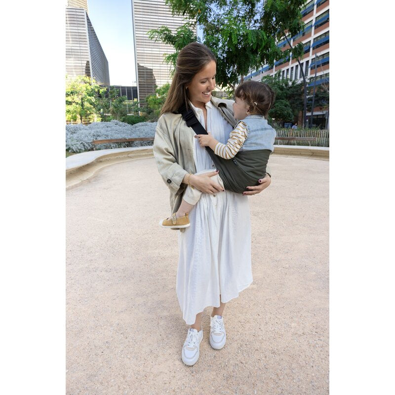 Marsupiu bebe, Jane, Catch, Ergonomic, De la 9 luni pana la 22 Kg, Botanic