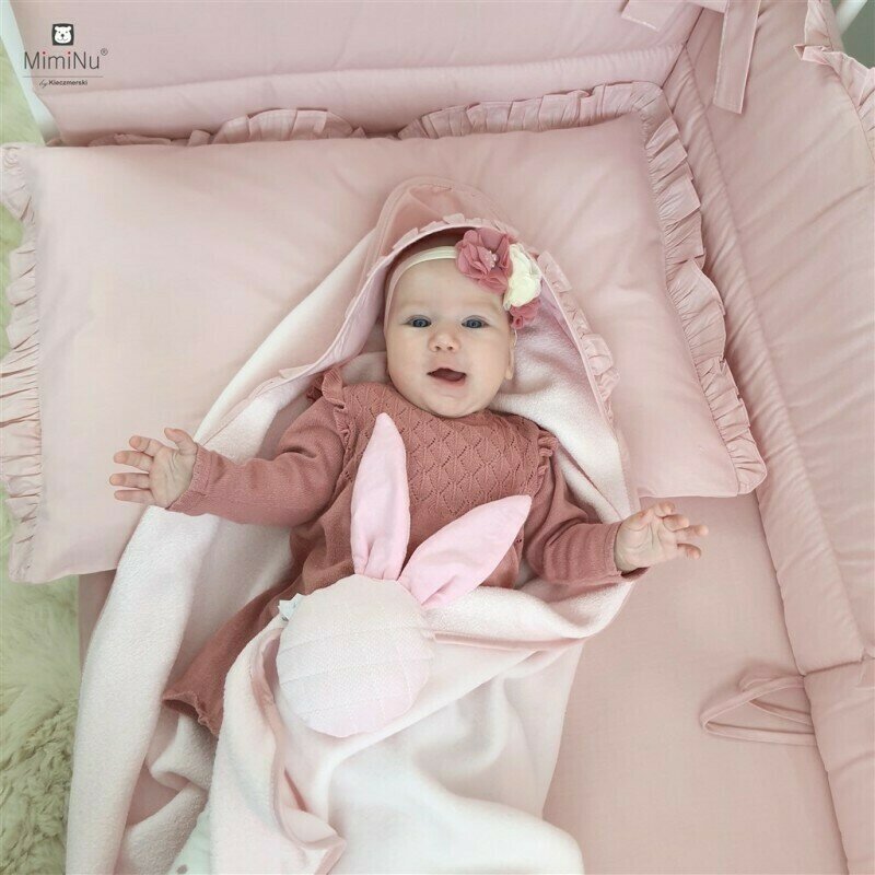 Lenjerie patut cu 5 piese, MimiNu, Pentru patut 120x60 cm, Cu volanase, Cu pilota si perna, Din bumbac certificat Oeko Tex Standard 100, Colectia Royal, Powder Pink