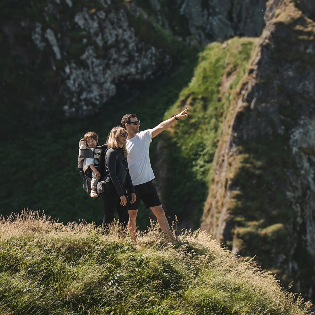 Port-bebe pentru drumetii Moov and Hike+ Dune Babymoov