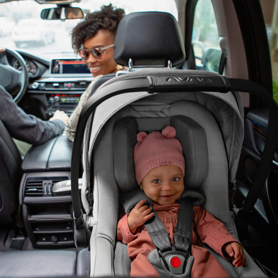 Nuna - Scoica auto i-Size Pipa Next Caviar, nastere - 83 cm, testata ADAC