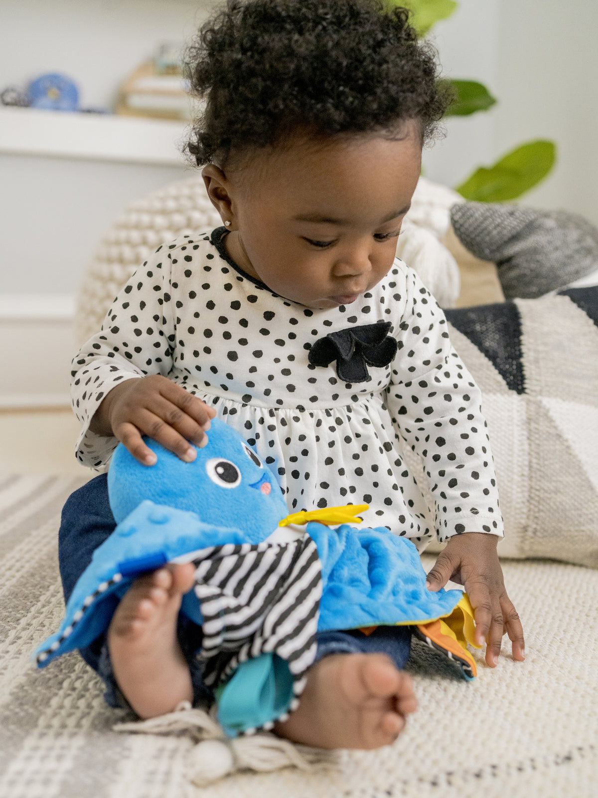 Jucărie senzorială din pluș Baby Einstein Octopus – imagine de prezentare 4