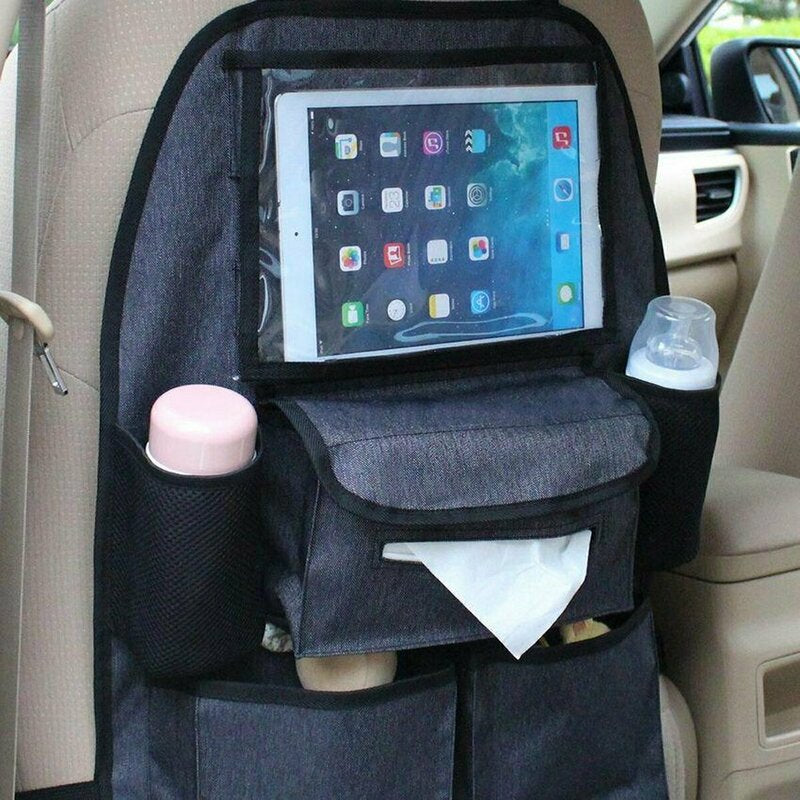 Organizator auto FreeON Deluxe negru – detaliu al suportului de tabletă și al buzunarelor