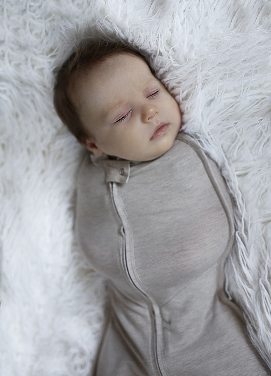 Saculet Swaddle infasat Bebe Bumbac + Caciulita - Second Step